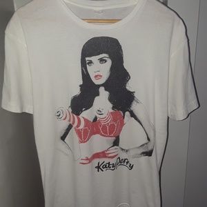 2010 Katy Perry T-Shirt Size Large Men